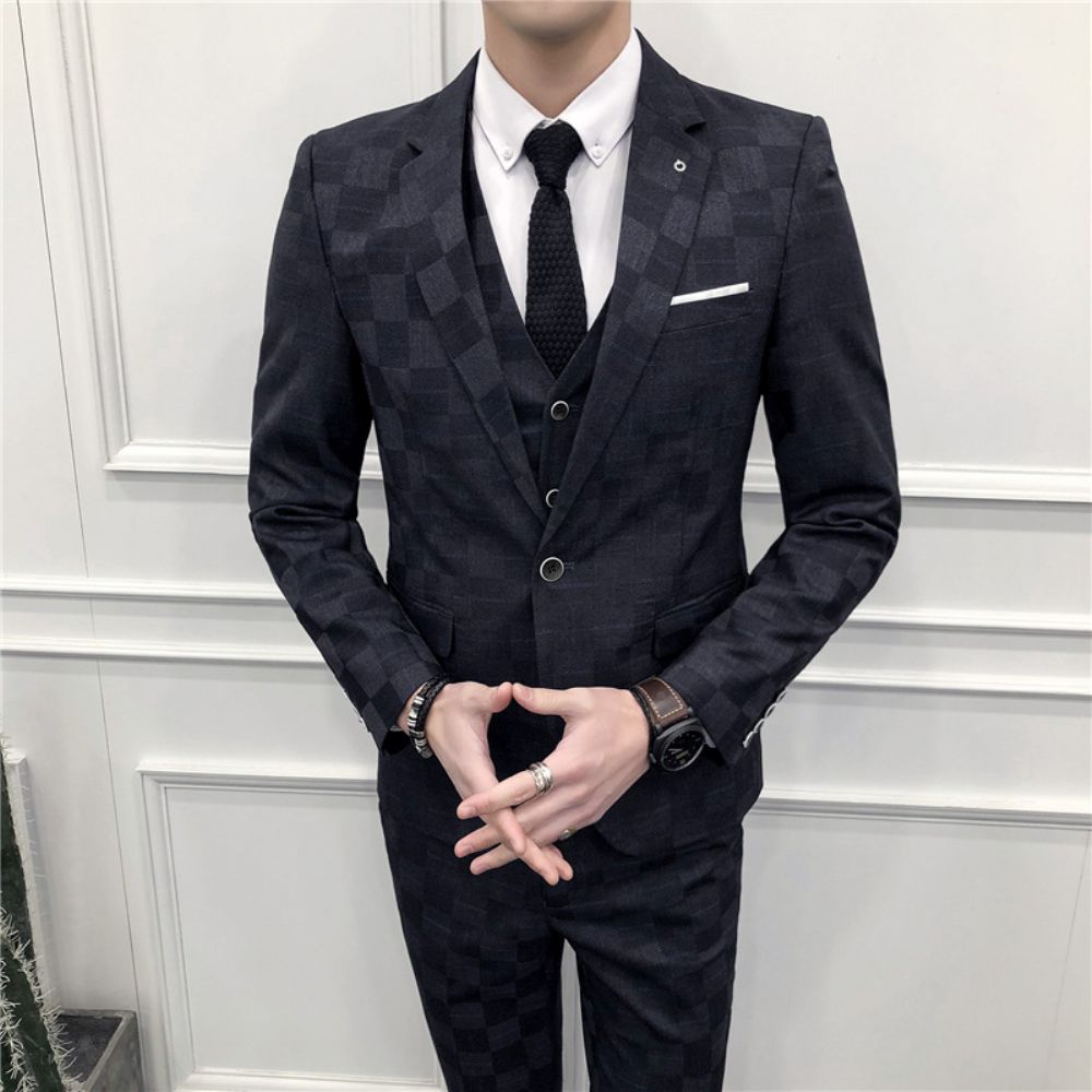 Nouveau Costume Formel Quatre Saisons Pour Hommes Trois Pièces Marié Meilleur Homme Robe Mariée Mince D'affaires Jeunes