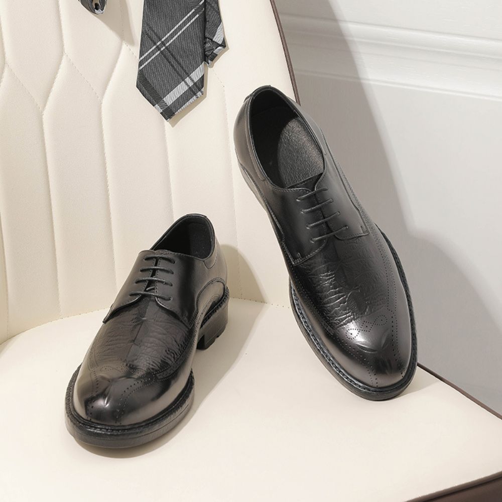 Chaussures En Cuir D'affaires Pour Hommes Fond Épais Bout Rond Couche Supérieure Formelle Semi-décontractées À Lacets Véritable