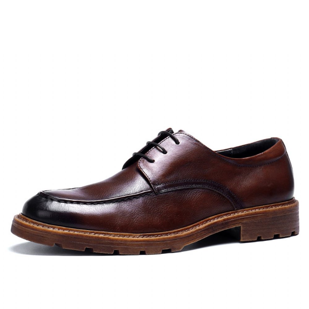 Chaussures En Cuir Décontractées Pour Hommes D'affaires Formelles Mode Style Britannique Jeunesse Fond Souple Respirant All-match À La