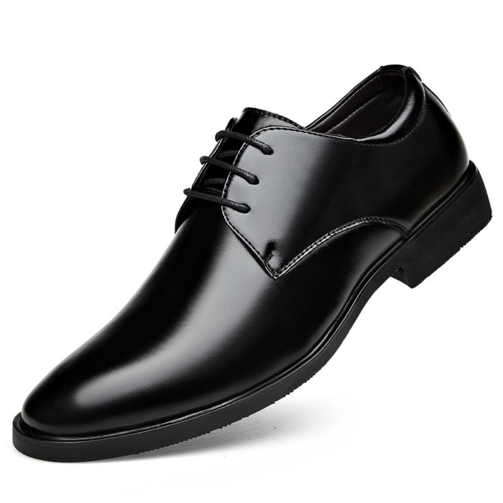 Chaussures En Cuir Formelles Hommes Britannique Noir Bout Pointu Tendance Affaires Décontractées Fond Souple Surface Pour