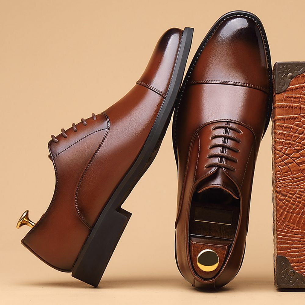 Chaussures En Cuir Formelles Pour Hommes Britanniques Pointues Mariage Marié Décontractées