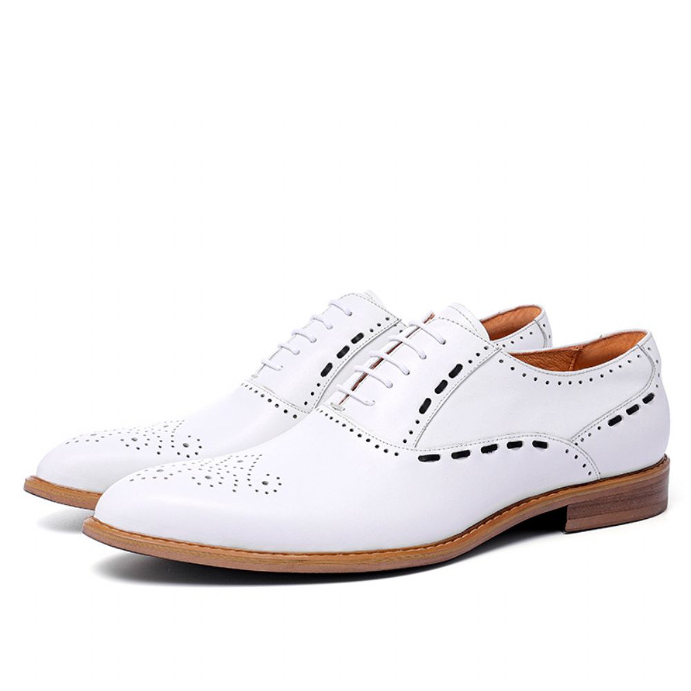 Chaussures En Cuir Hommes D'affaires Formelles Décontracté Britannique Blanc Sculpté Jeunesse Mariage Marié Tendance