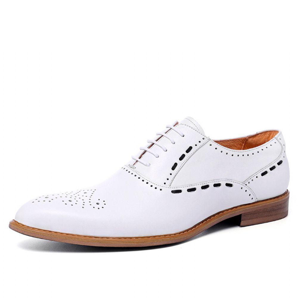 Chaussures En Cuir Hommes D'affaires Formelles Décontracté Britannique Blanc Sculpté Jeunesse Mariage Marié Tendance