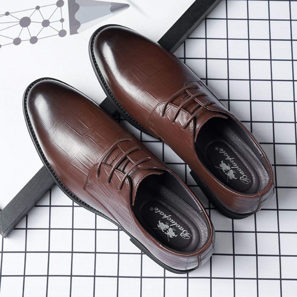 Chaussures En Cuir Pour Hommes Automne Et Hiver Décontractées Britanniques À Bout Pointu Robe Formelle Augmenter Mariage Du Marié