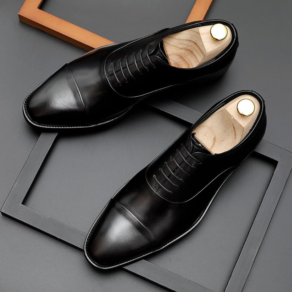 Chaussures En Cuir Hommes Véritable 2024 Affaires Robe Formelle Britannique Petite Tête Carrée Automne Et Hiver Peau Vache Loisirs Faits À La Main